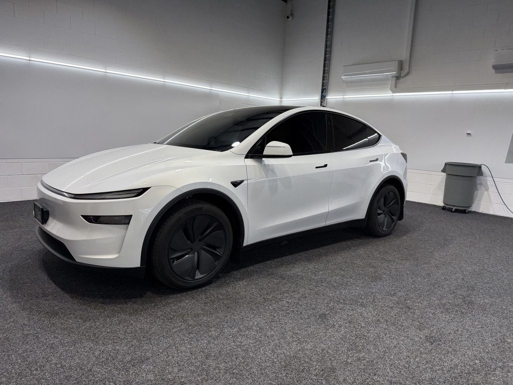Vehicle window tinting by Mastertint